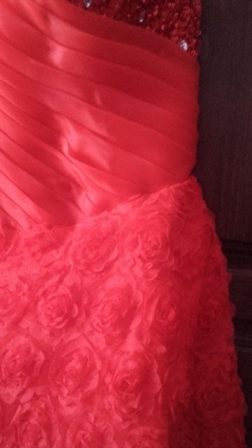 Vendo vestido de cerimónia/festa novo