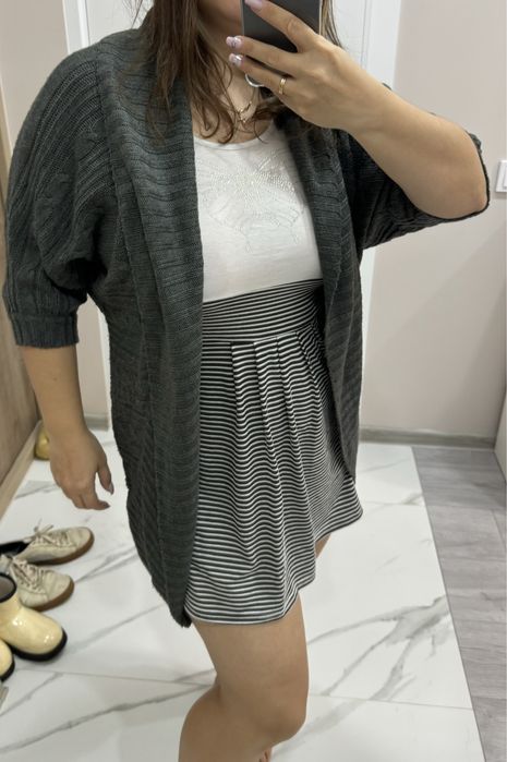 Вязаная накидка кардиган кофта теплая длинная свитер