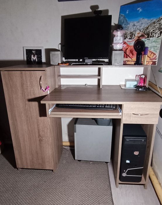 Продам компьютерные стол