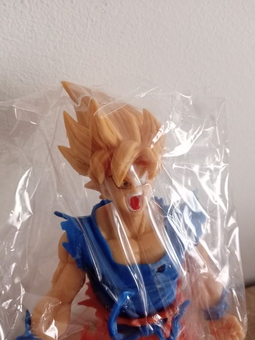Boneco Dragon Ball Novo (19cm)
