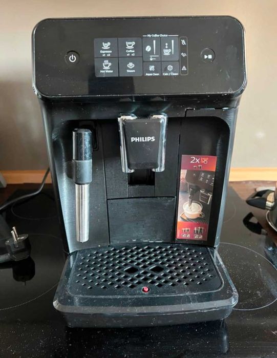 Кавомашина автоматична Philips EP1220/00 кавоварка кофемашина