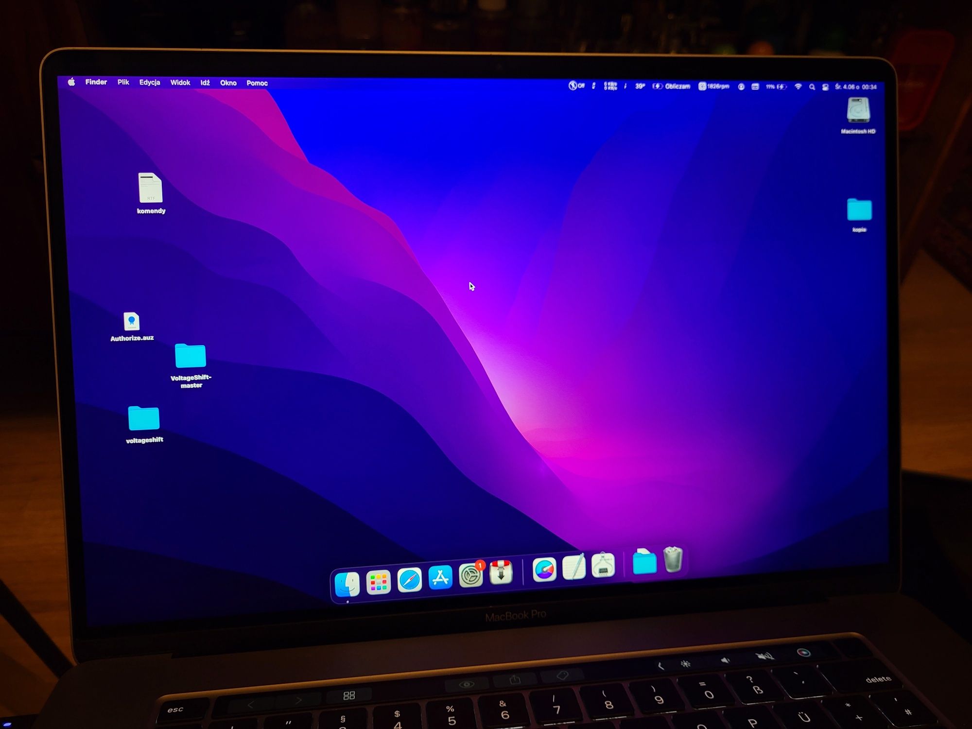 Macbook A2141 16" 2019 i9 16gb 1tb radeon 5500