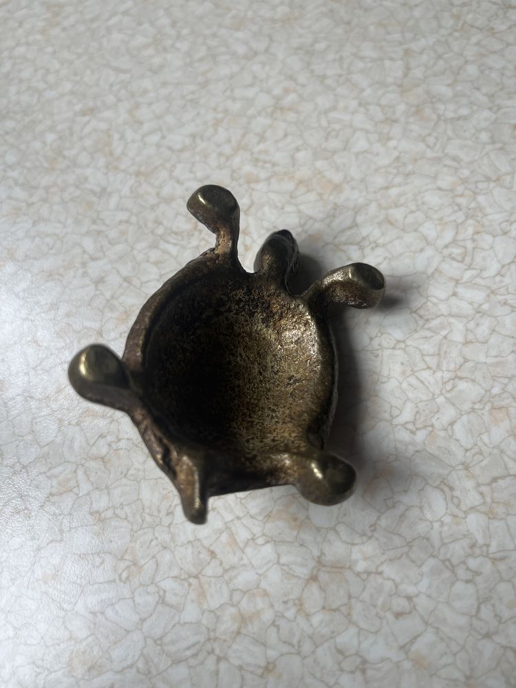 Mosiężny żółw 7 cm długości