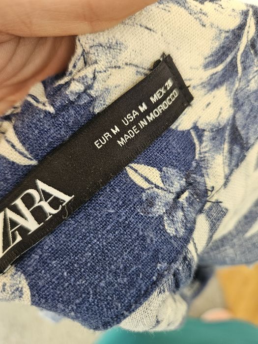 Niebieskie Bermudy szorty Zara kwieciste