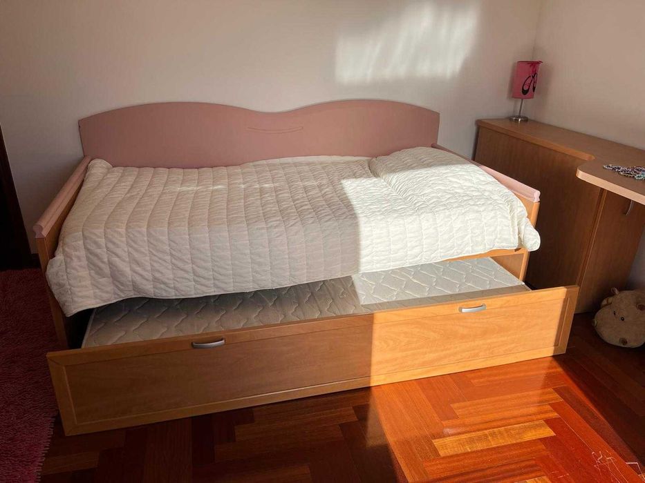 Conjunto de mobília para quarto de criança