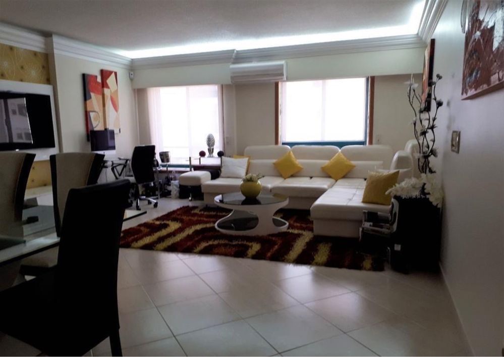 Apartamento T4 Casal da Barota com Garagem