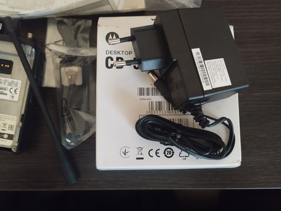 Motorola VX261 радіостанція