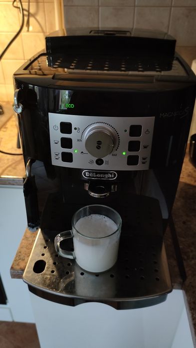 ekspres delonghi Magnifica S zadbany