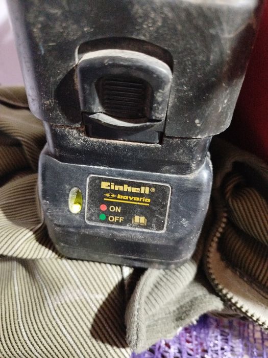 Продам шуруповерт