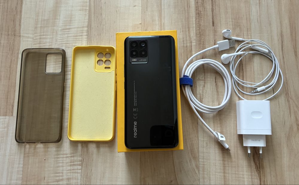Realme 8 4/64GB stan bdb!