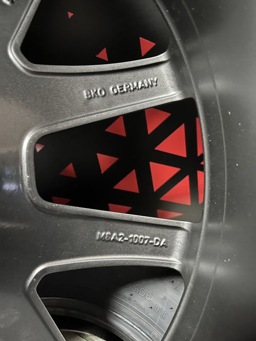 Новий комплект дисків LAND ROVER R21 5.108