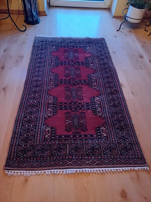 Sprzedam dywan Perski ręcznie tkany 140/80,130/80