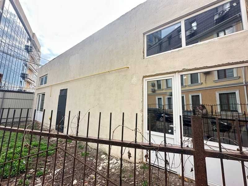 Продажа фасадного отдельно стоящего здания