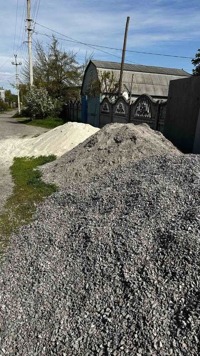 Пісок щебінь відсів бетон камінь зил газ даф.Опришки песок речной щебе
