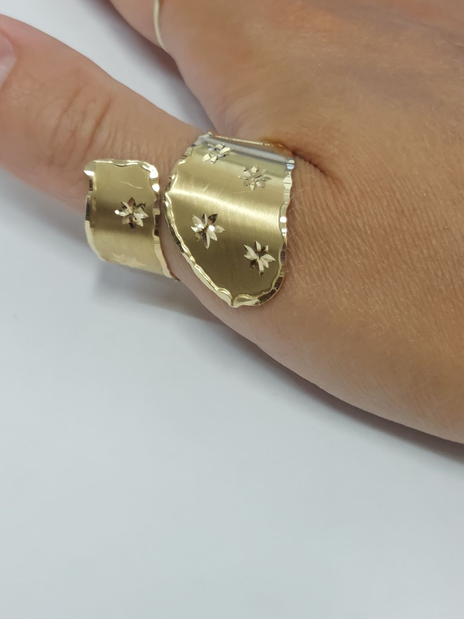 Złoty pierścień / pierścionek 750 6,6gram