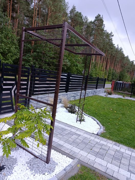 Pergola Ogrodowa Metalowa z oświetleniem LED