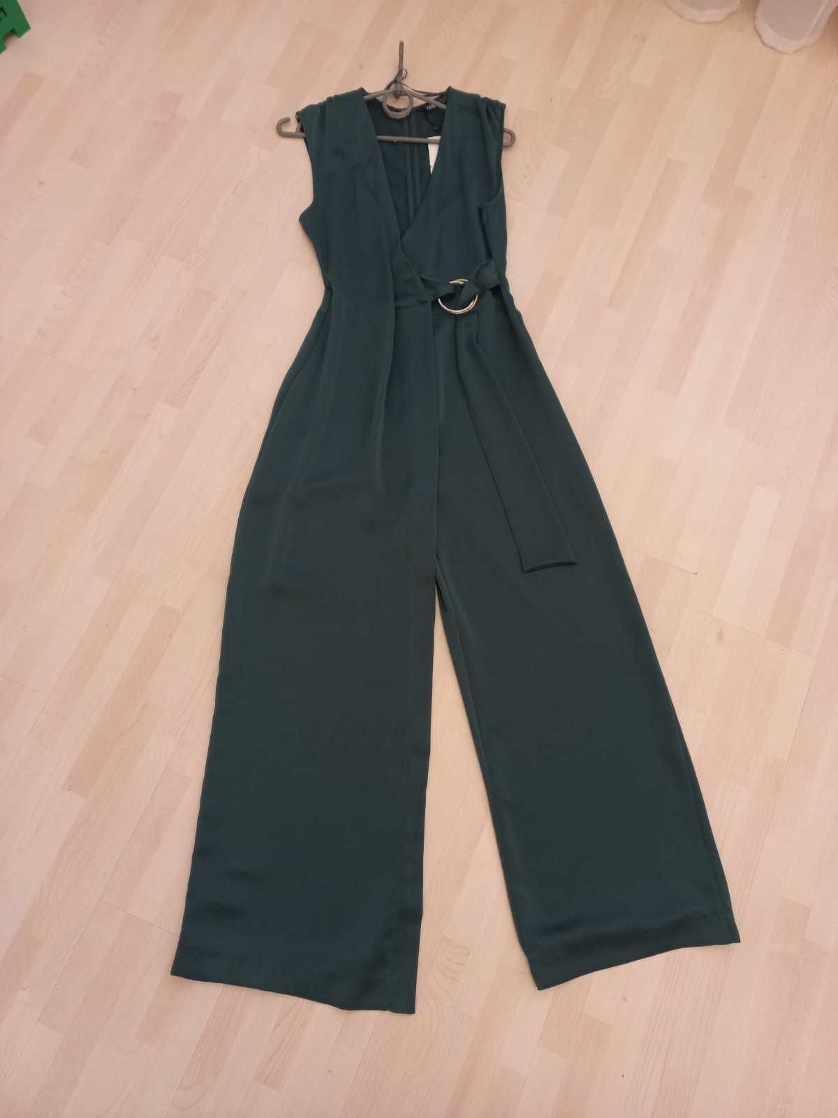 Новый стильный комбинезон темно-зеленого цвета ZARA. Испания, р.XS