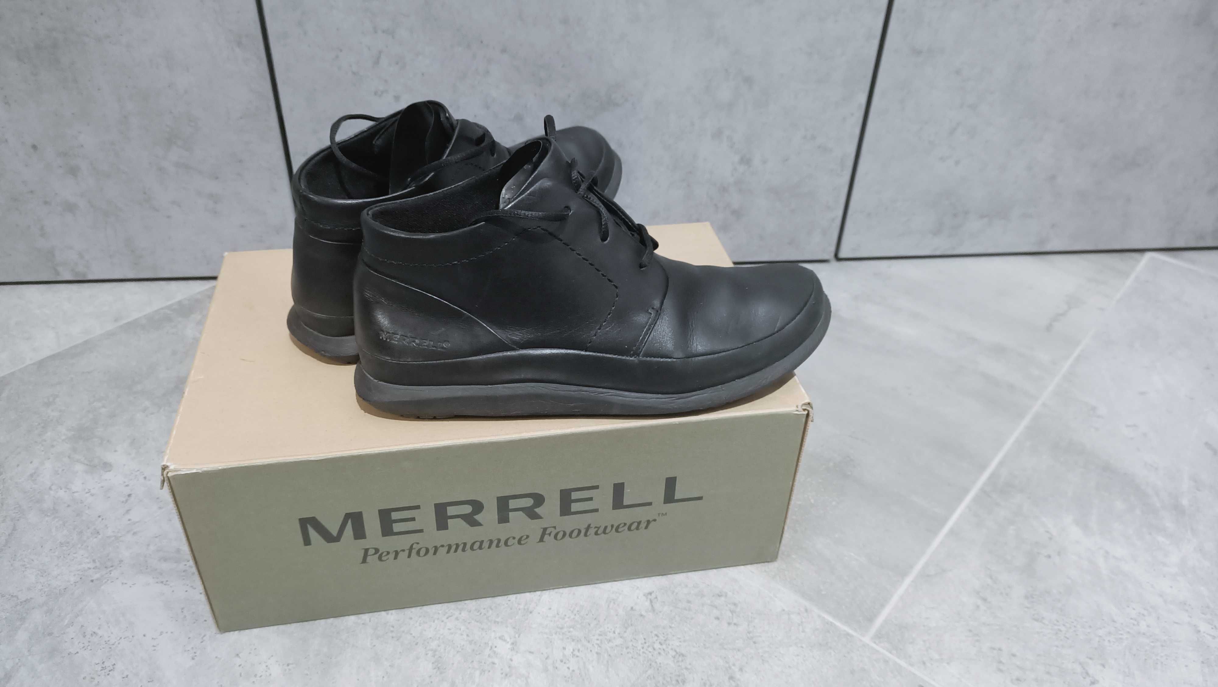 Ботинки кожаные на шнурках MERRELL стелька 25 см