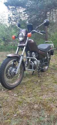 Motocykl Yamaha SR 125