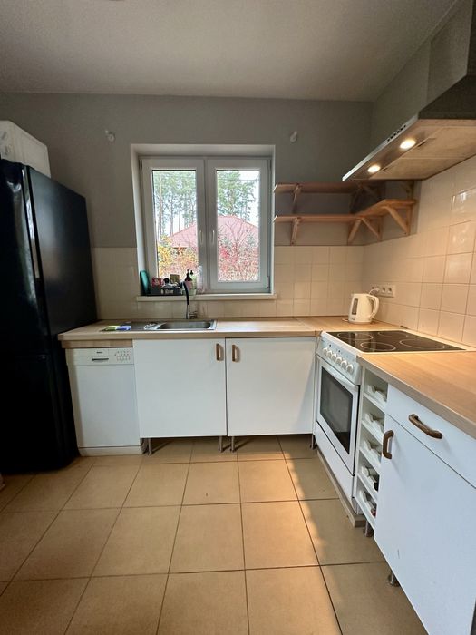 Kuchnia ze zmywarką, piekarnikiem i płytą