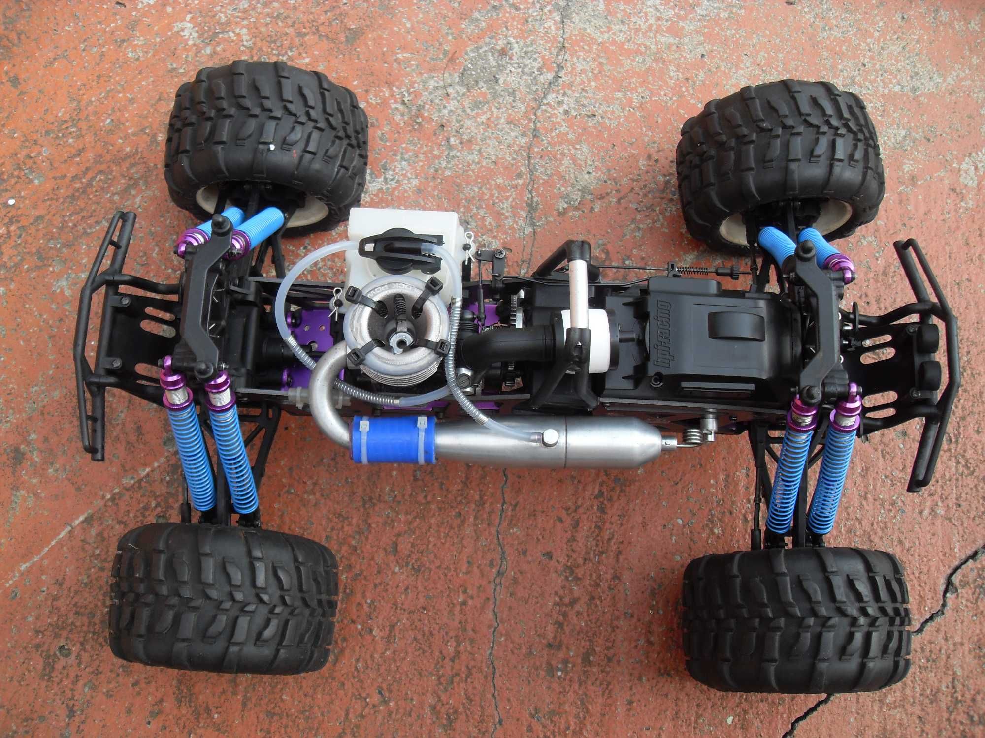 HPI SAVAGE XL 5.9 1:8 Nitro Model RC Spalinowy Monster Truck