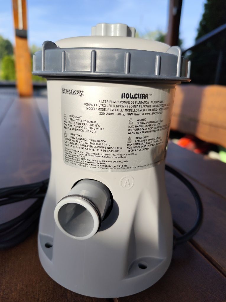 Nowa pompa basenowa BESTWAY #58381, 1249 l/h + filtr