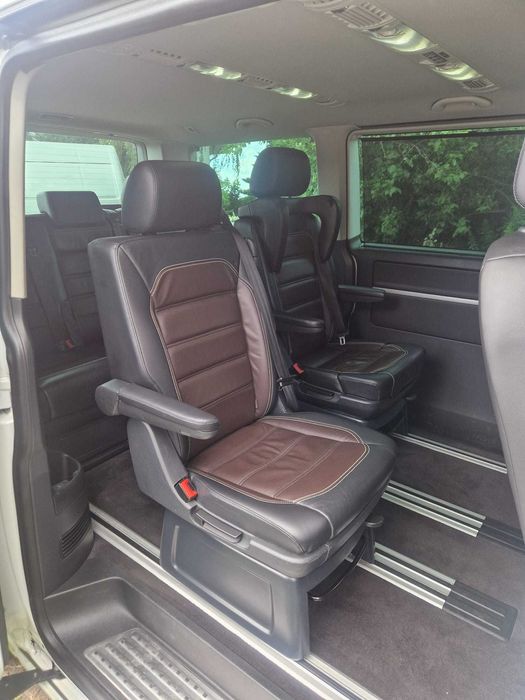 Volkswagen Multivan Highline 2016 • 4x4 • • Bogate wyposażenie •