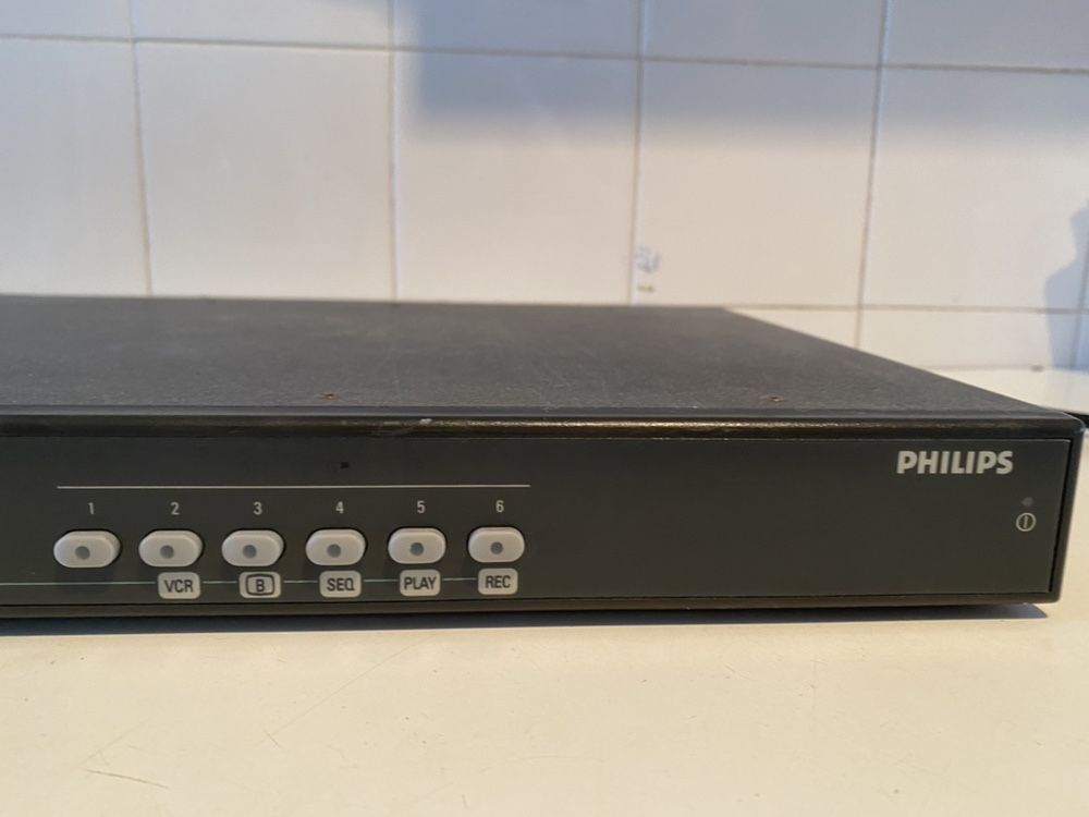 CCTV video multiplexer Philips