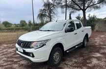 Mistsubishi Pick Up 4x4