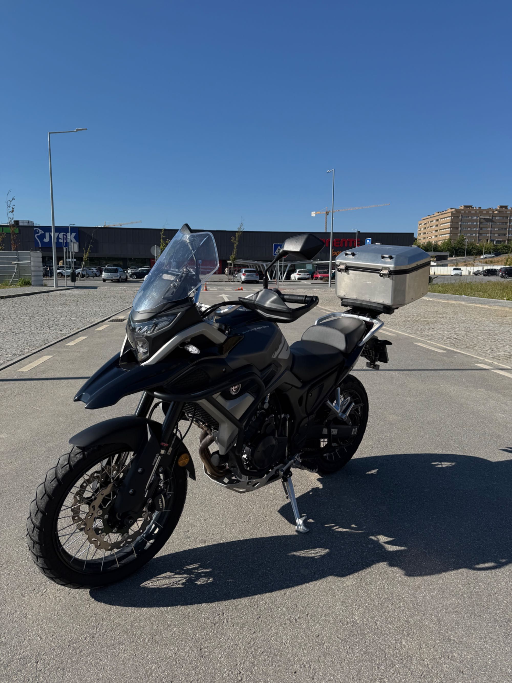 Macbor Montana XR500