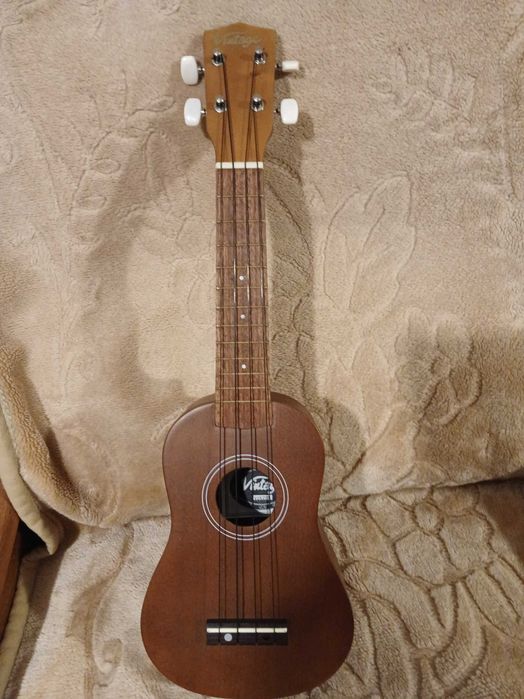 Gitara ukulele Vintage - sopran + pokrowiec