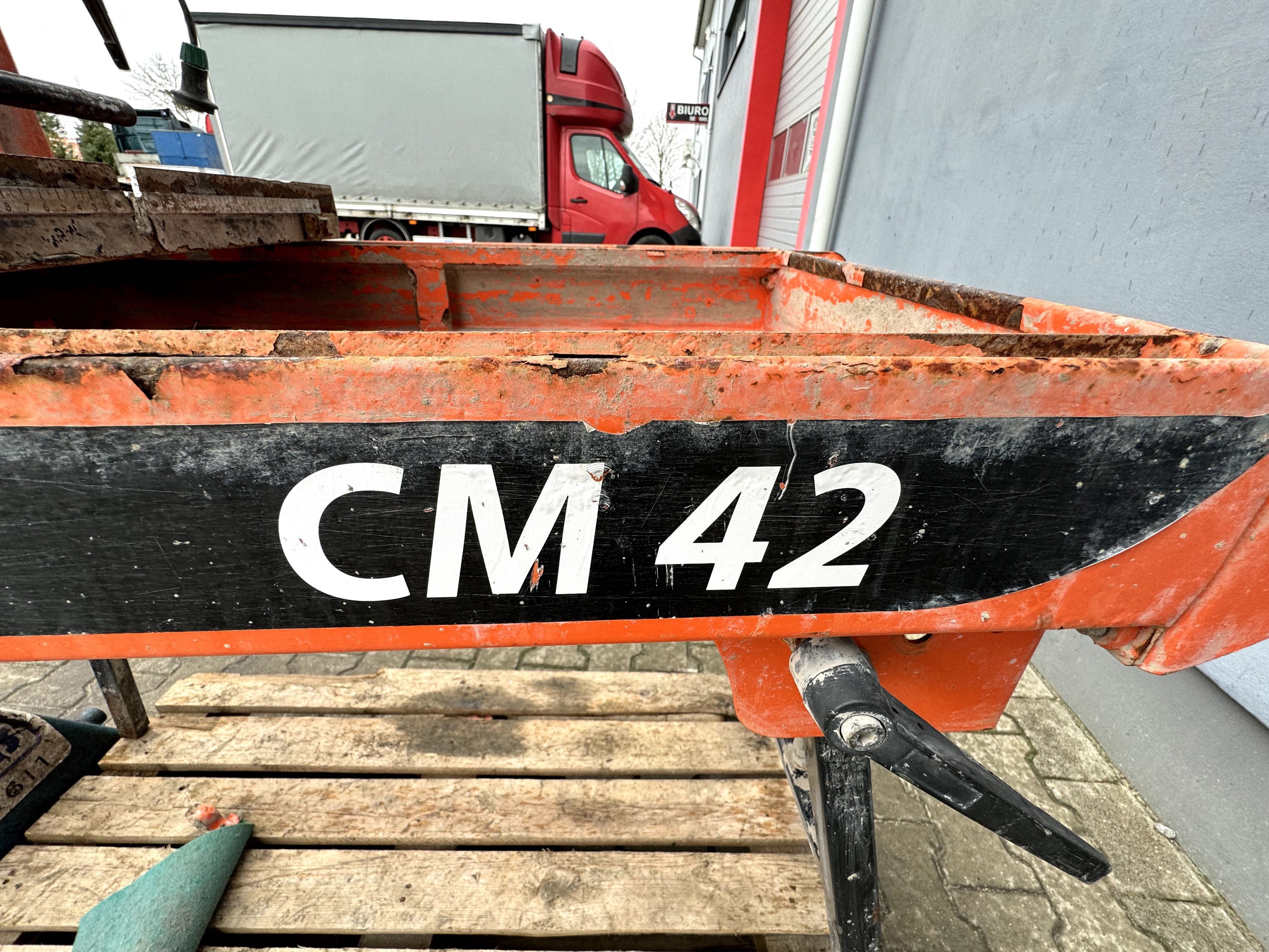 Przecinarka CM42 Norton Clipper piła budowlana stolikowa do kostki