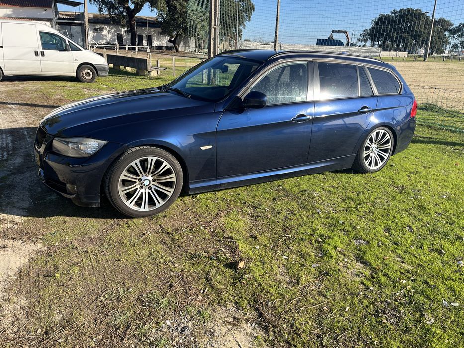 Bmw 318d touring 2010