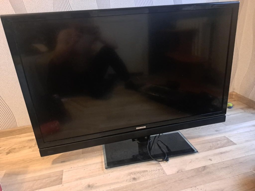 Telewizor Thomson 46 cali