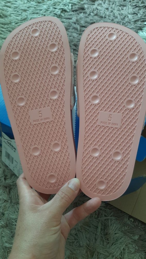 NOWE Klapki adidas adilette W.  rozmiar38