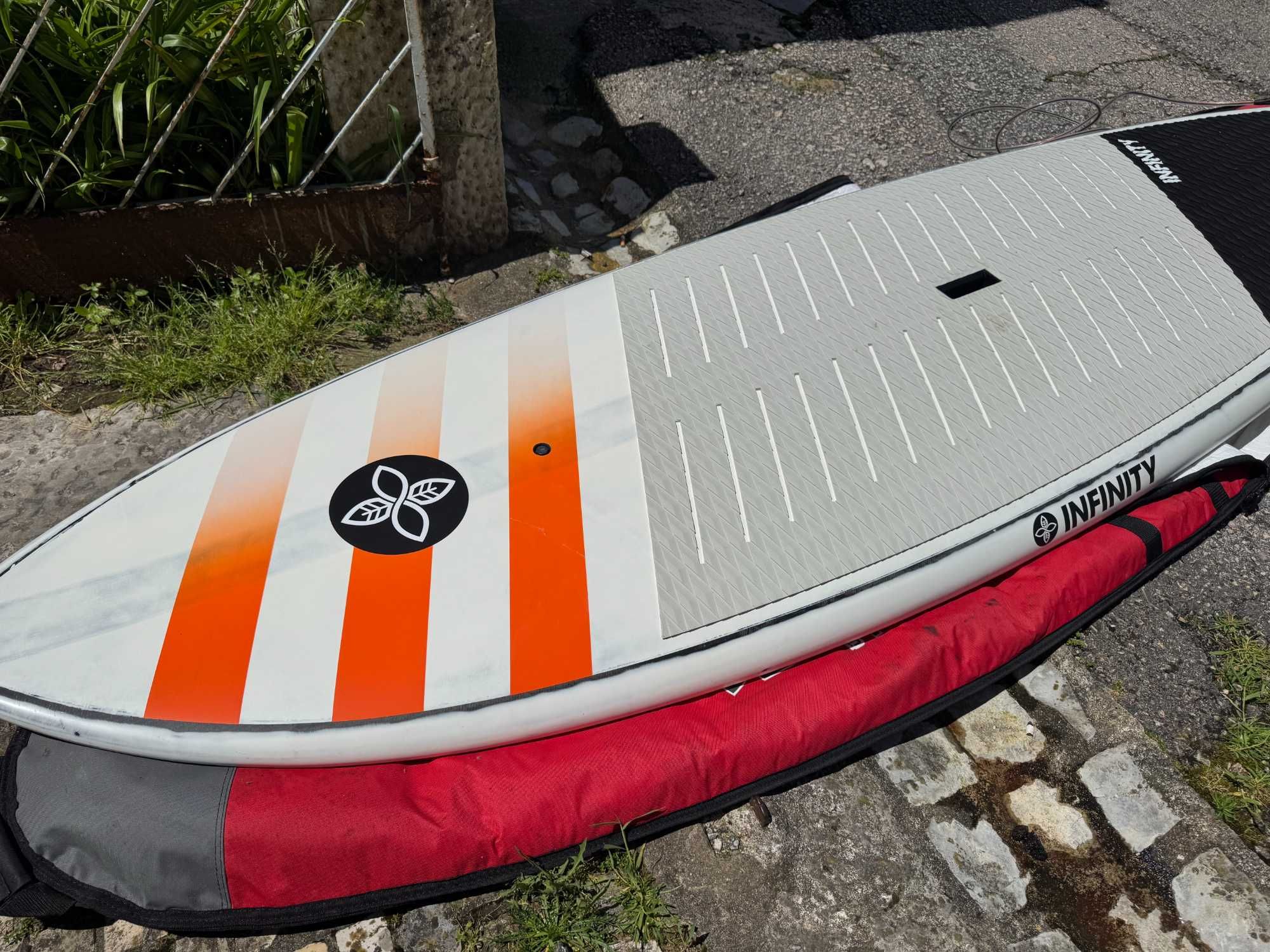 SUP Surf Infinity Wide Speed 9' x 32" x 155L