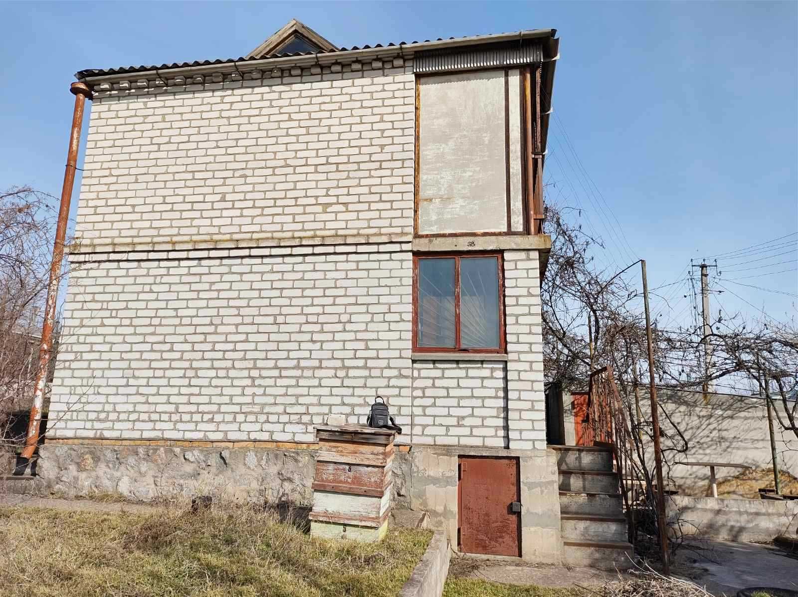 продам дом на бабурке на переезде на Беленькое в Городе.
