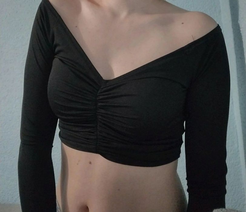 Crop top damski długi rękaw prettylittlethings nowy M