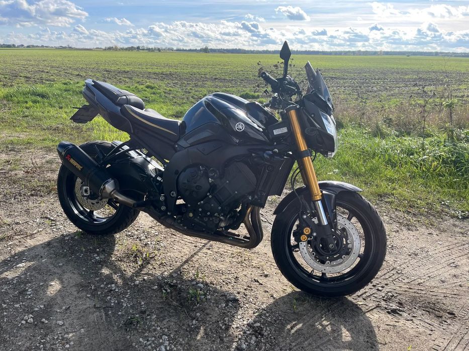 Yamaha FZ8 YAMAHA FZ8 od prywatnego właściciela.