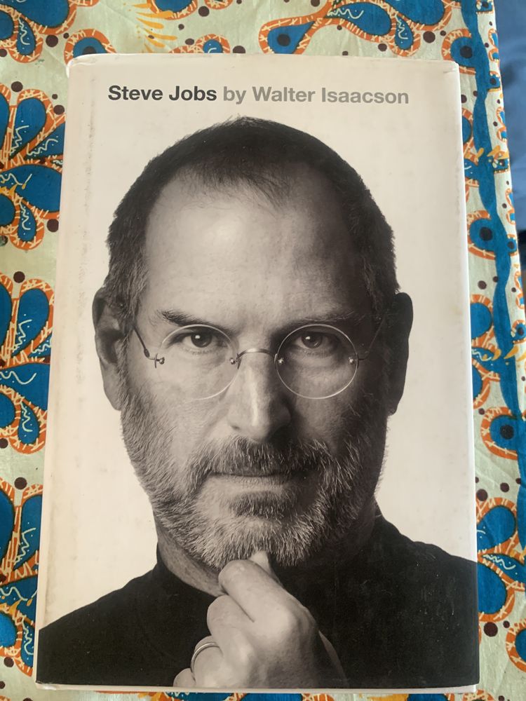 Livro “U2”,“ que serei quando for crescido”, "steve jobs" (em ingles)