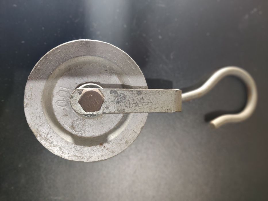 Roldana em aço Cinza