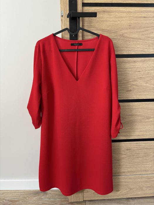 Czerwona wyjściowa elegancka sukienka Mohito wesele ślub chrzciny