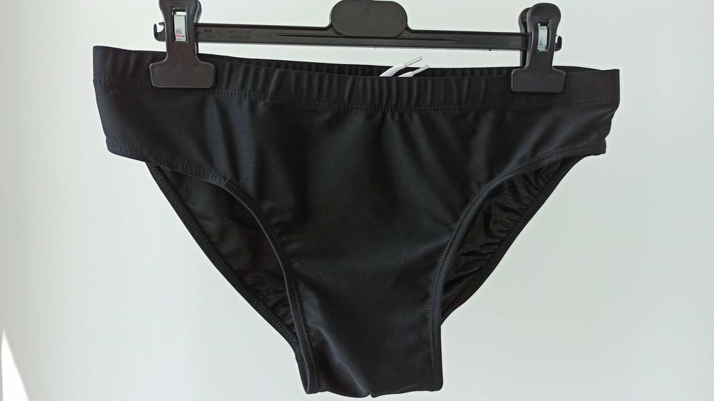 Плавки чоловічі.(2). Колір чорний.