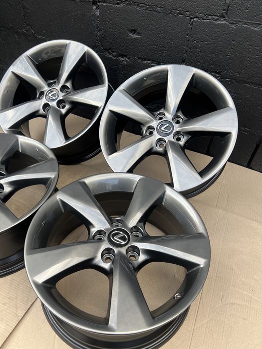 Диски р18 5/114,3 Lexus rx, Toyota original