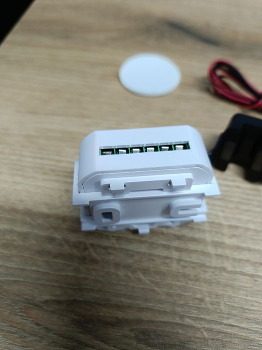 dopuszkowy licznik energii pętla ZigBee z klamra tuya
