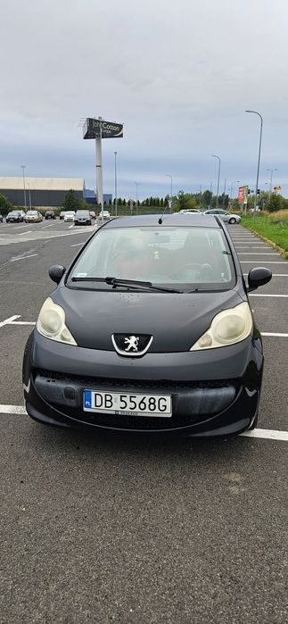 Peugeot 107 Małe auto miejskie stan dobry