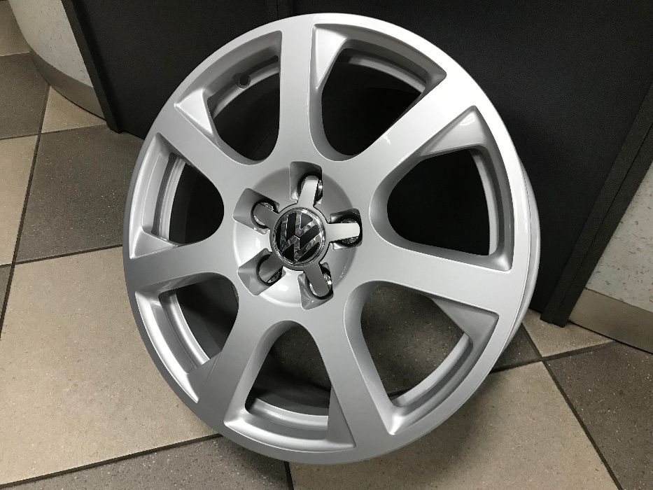 Felgi 17 VW GOLF PASSAT SHARAN Touran Oryginalne