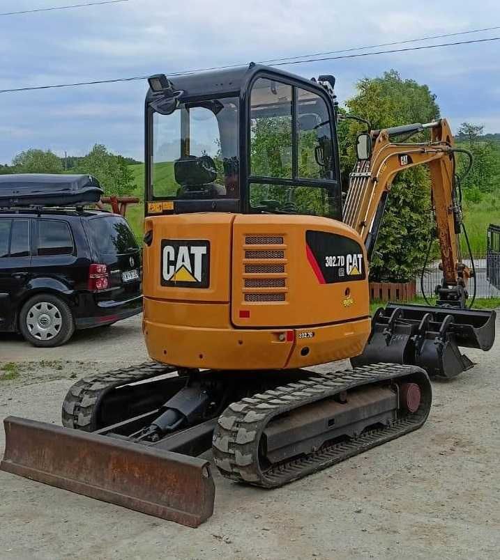 Minikoparka Cat 302.7D