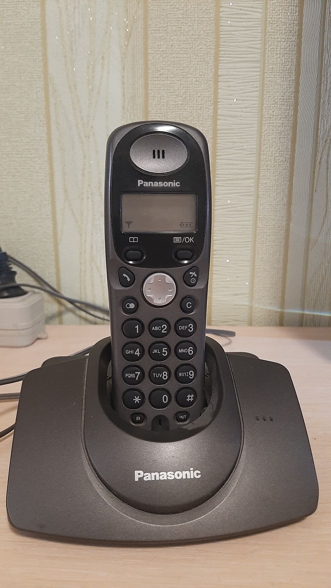 Радиотелефон Panasonic KX-TG1107UA