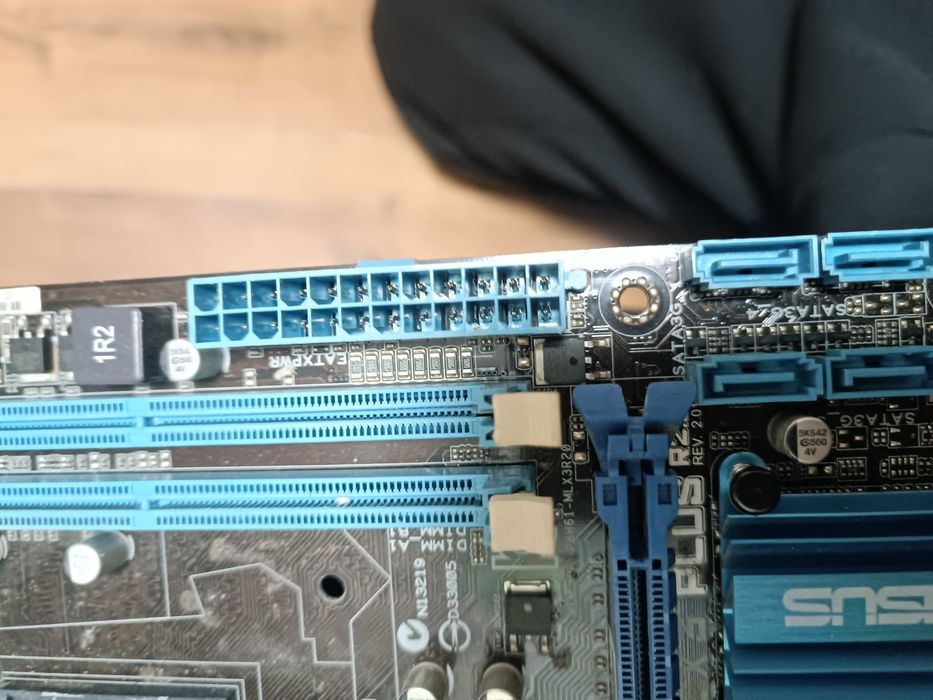 Материнская Плата ASUS  P8h61-mlx3 plus